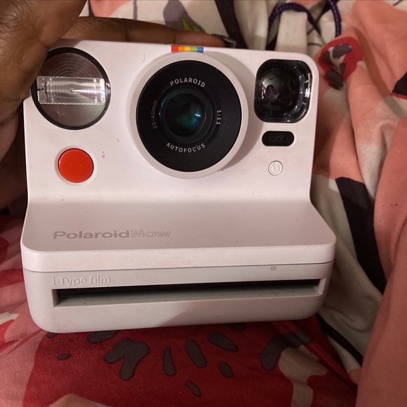 Polaroid now camera